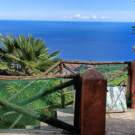 Apartament La Cita Ca - Vista Mare Finale Ligure Zewnętrze zdjęcie
