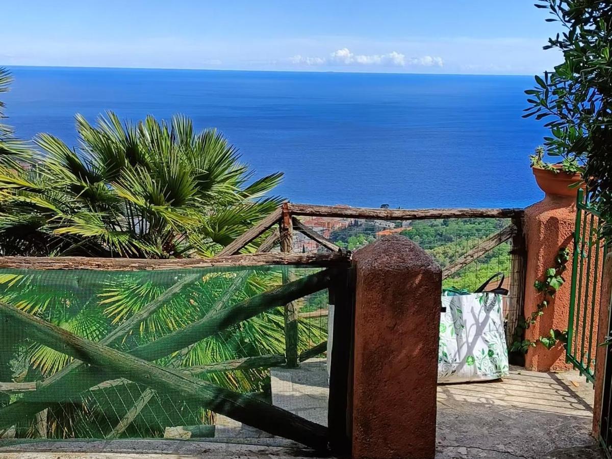 Apartament La Cita Ca - Vista Mare Finale Ligure Zewnętrze zdjęcie